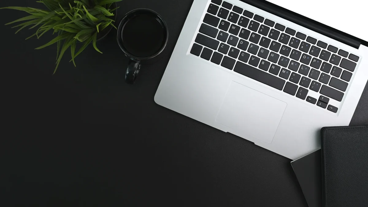 Workspace firmă web design Timișoara - ProjectMedia
